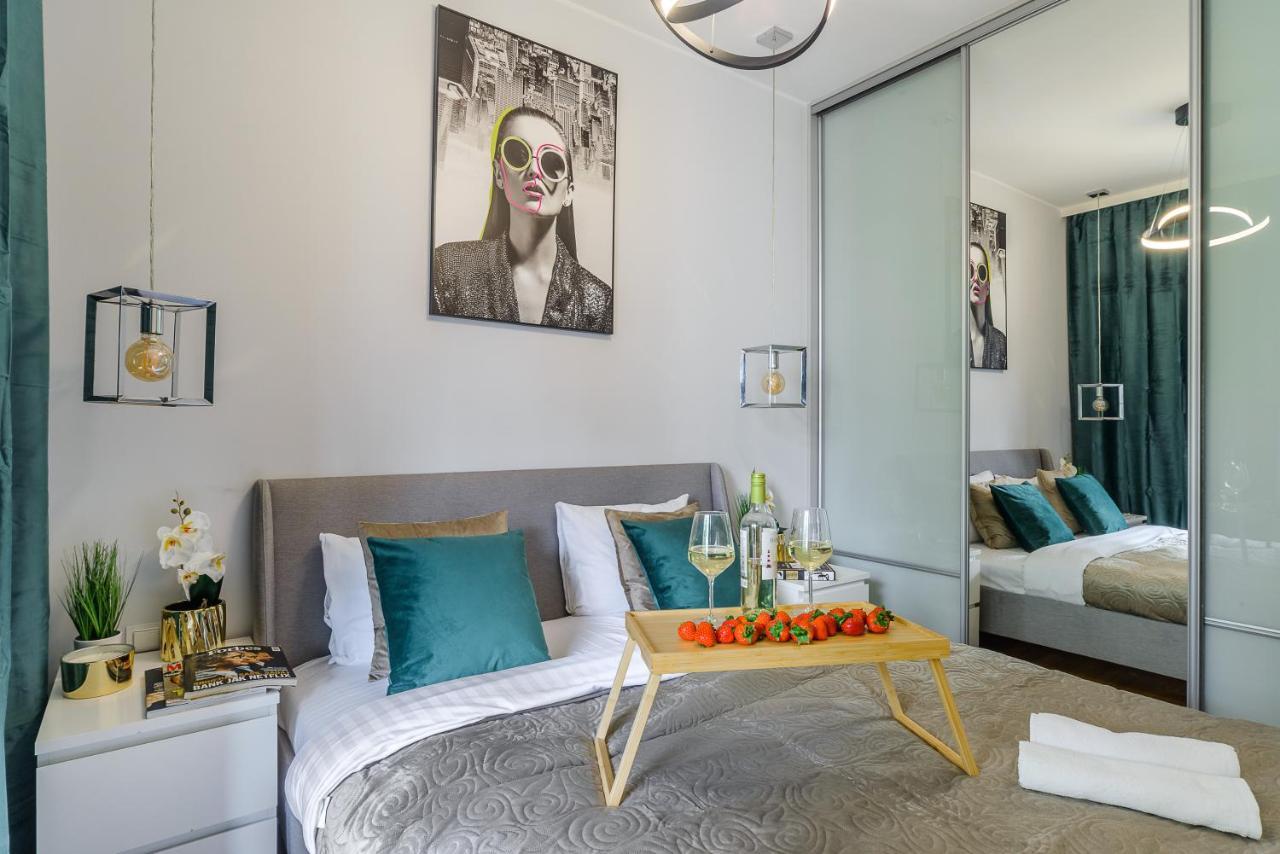 Lumina Apartments Near Warsaw Uprising Museum Экстерьер фото